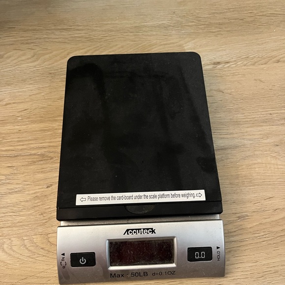 Like new digital scale for sale - Picture 2 of 3
